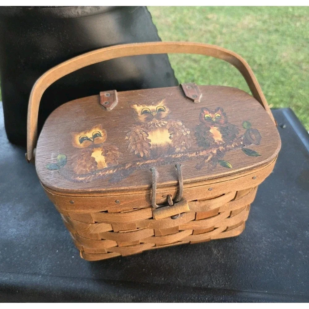 Vintage Hand Painted Owl Basket Wood Woven Lid Signed 1979 Primitive‎ Folk Art